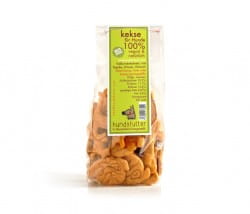 Hundsfutter knusprige Kekse mit Paprika in Hundeform handgemacht vegan Hundsfutter knusprige Kekse mit Paprika in Hundeform handgemacht vegan